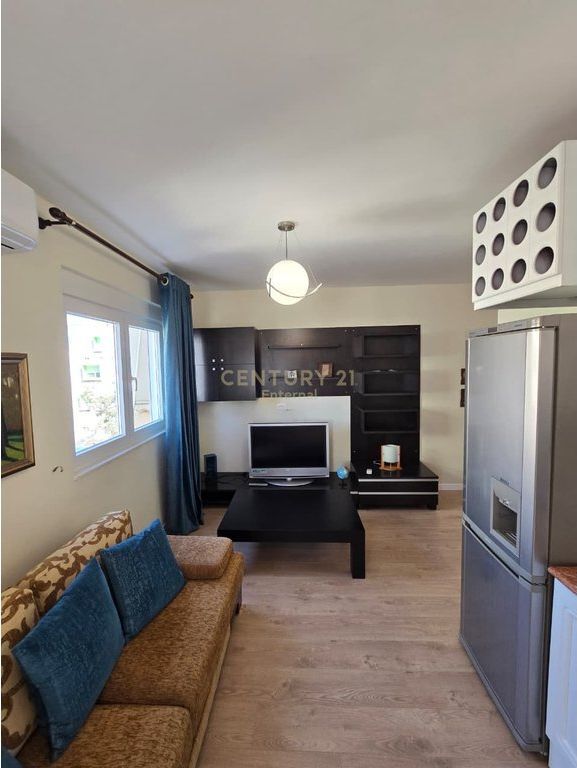 Apartament 1+1 tek Faik Konica