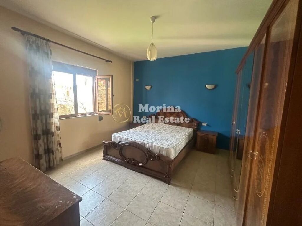 Rent | Private house 2 + 1 | Astir| 450 €/month