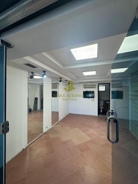 Ambient biznesi me qira – Brryli