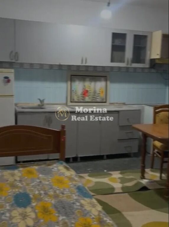 Rent | Studio apartment | Jordan Misja Street | 300 €/month