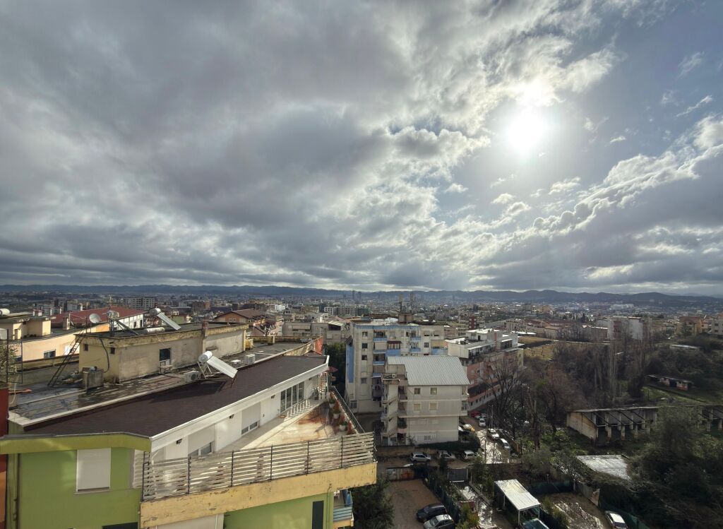 Apartament në shitje