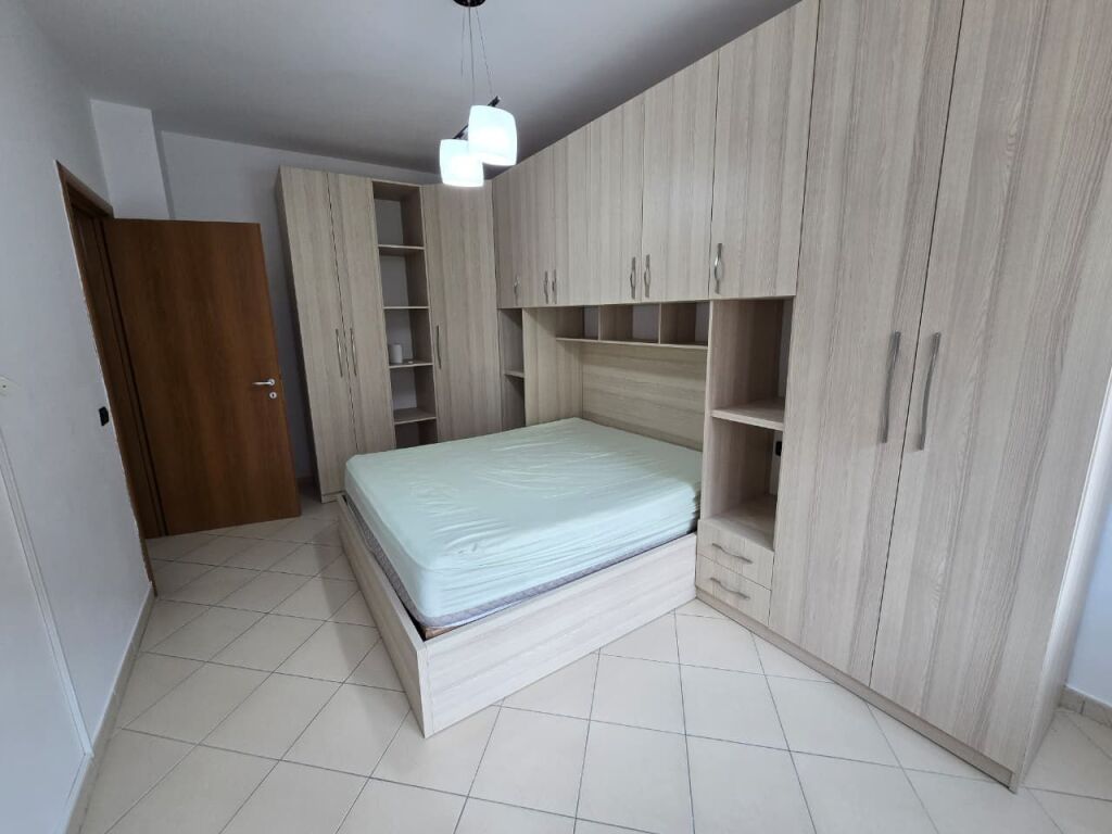 Jepet apartament 2+1 Vollga Durres