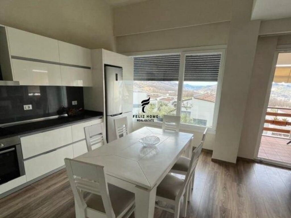 APARTAMENT ME QERA 2+1 TEG 1.500 EURO FH-64125