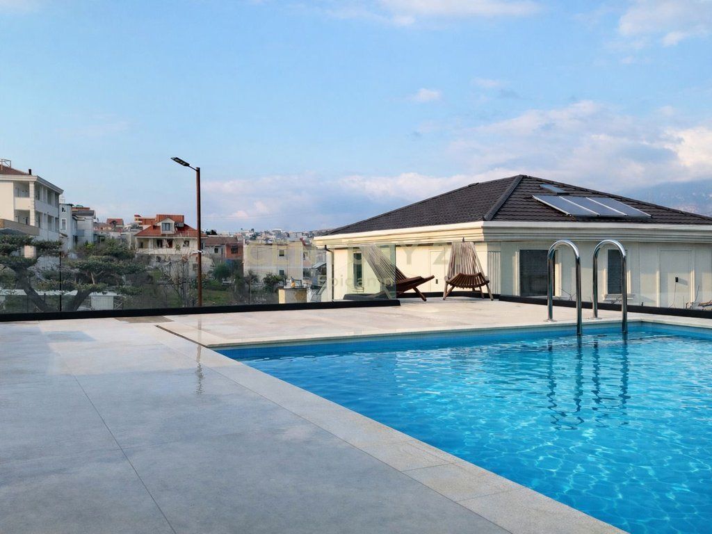 SUPER VILË PËR QIRA | PASKUQAN