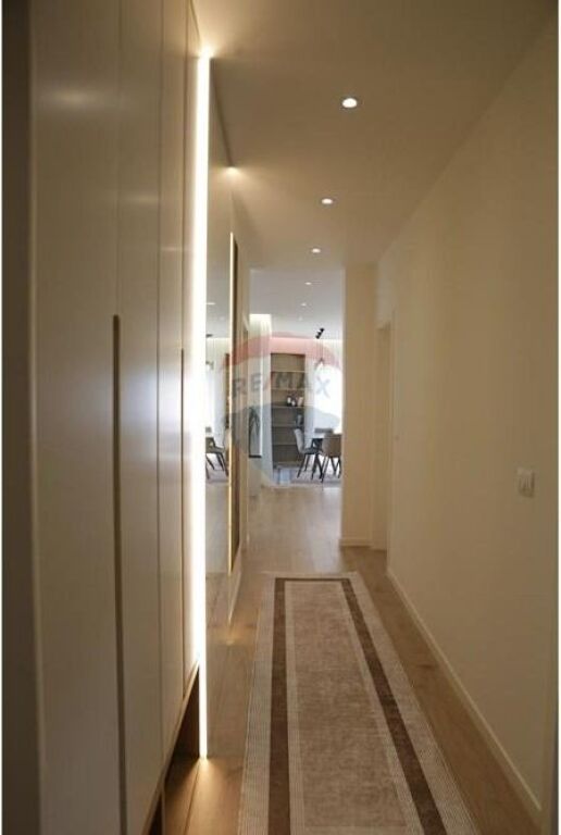 Appartamento - In Affitto - Zogu I Zi, Tirana