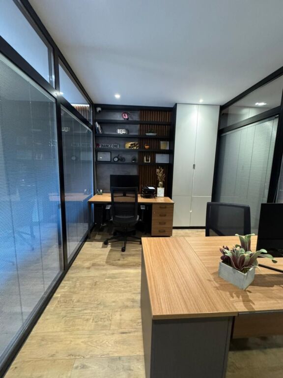 FURNISHED OFFICE FOR RENT IN BLLOK