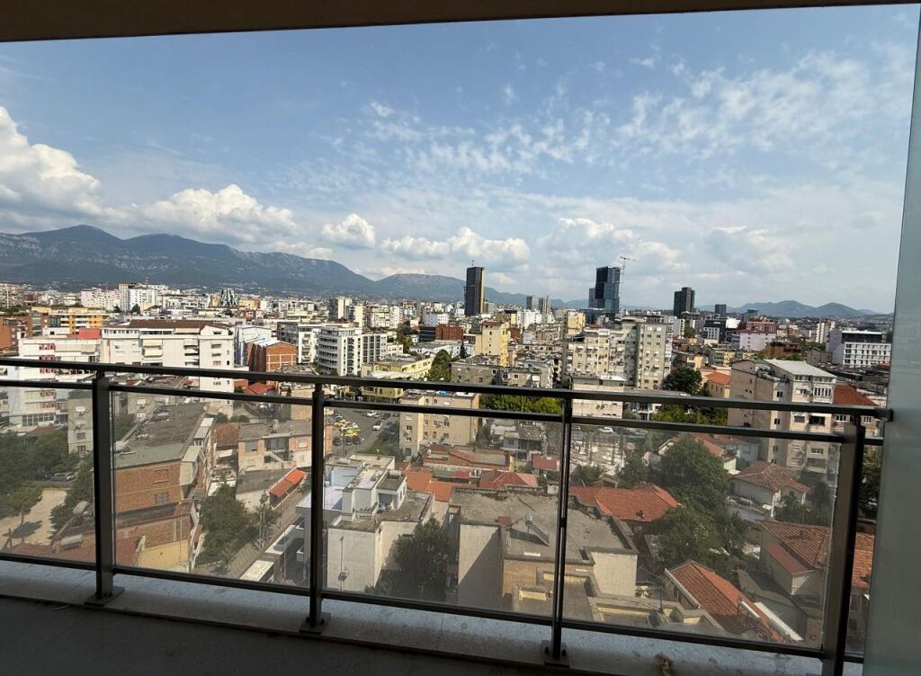 AMBIENT PER ZYRE ME QIRA TE MINE PEZA GOLDEN TOWER