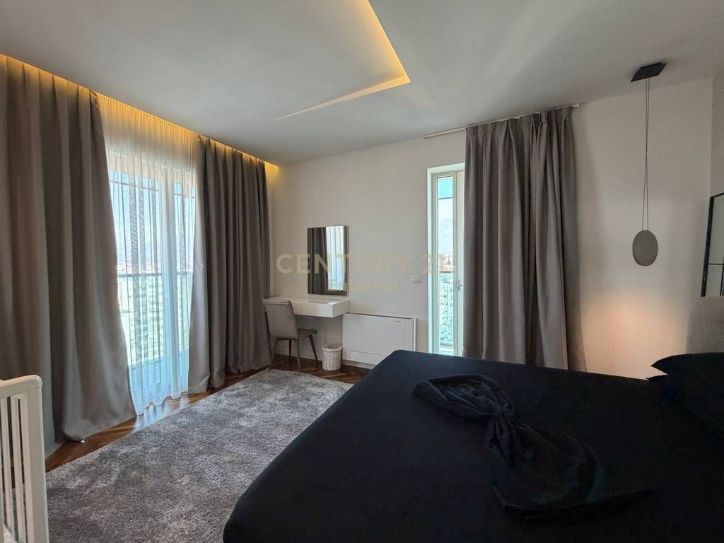 Apartament 2+1+2+ Post Parkimi per Qera te Ambasador 3