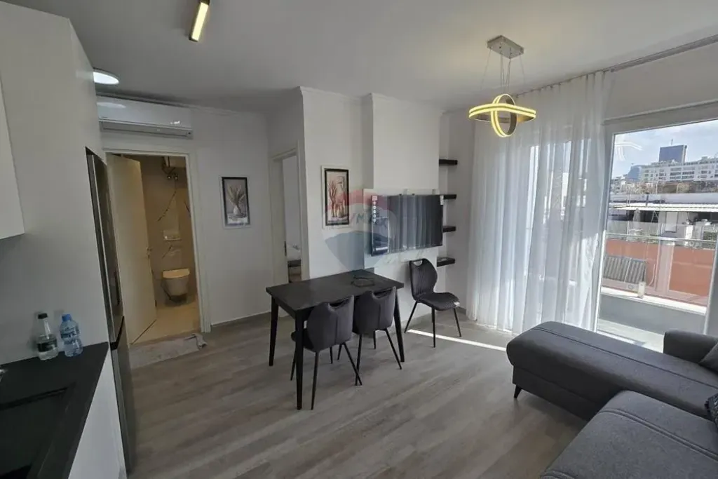 Apartment 2+1 for rent Bulvardi Ri