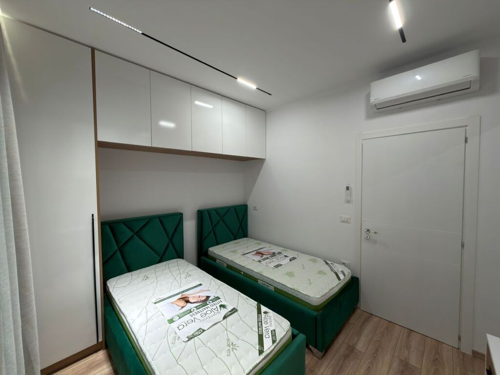 Ofrohet apartament 2+1 me qira