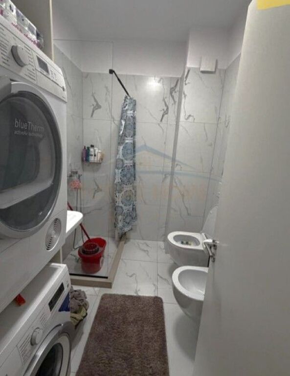 Shitet, Apartament 2+1+2, Yzberisht