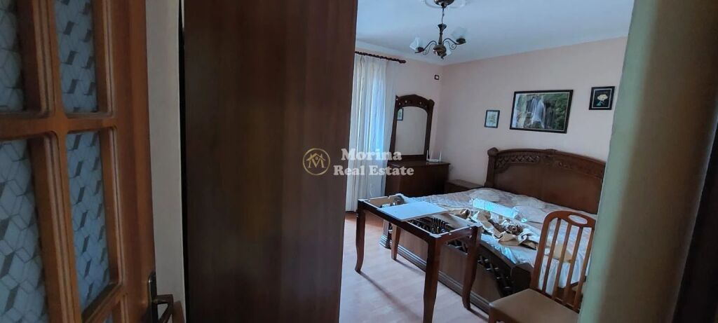 Affitto, Appartamento 1+1, Pazari I Ri, 400 euro/mese