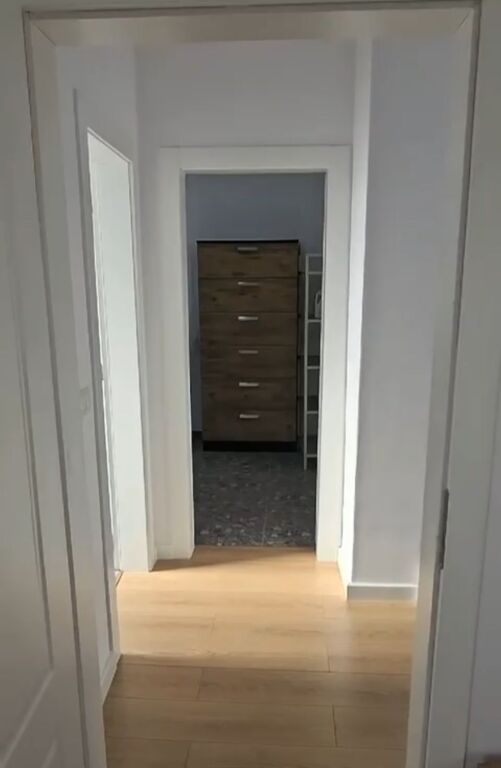 For rent super 3-story villa + yard + 2 parking spaces in the complex "Vılat Lule" Mjull Bathore, Sauk Tirana.