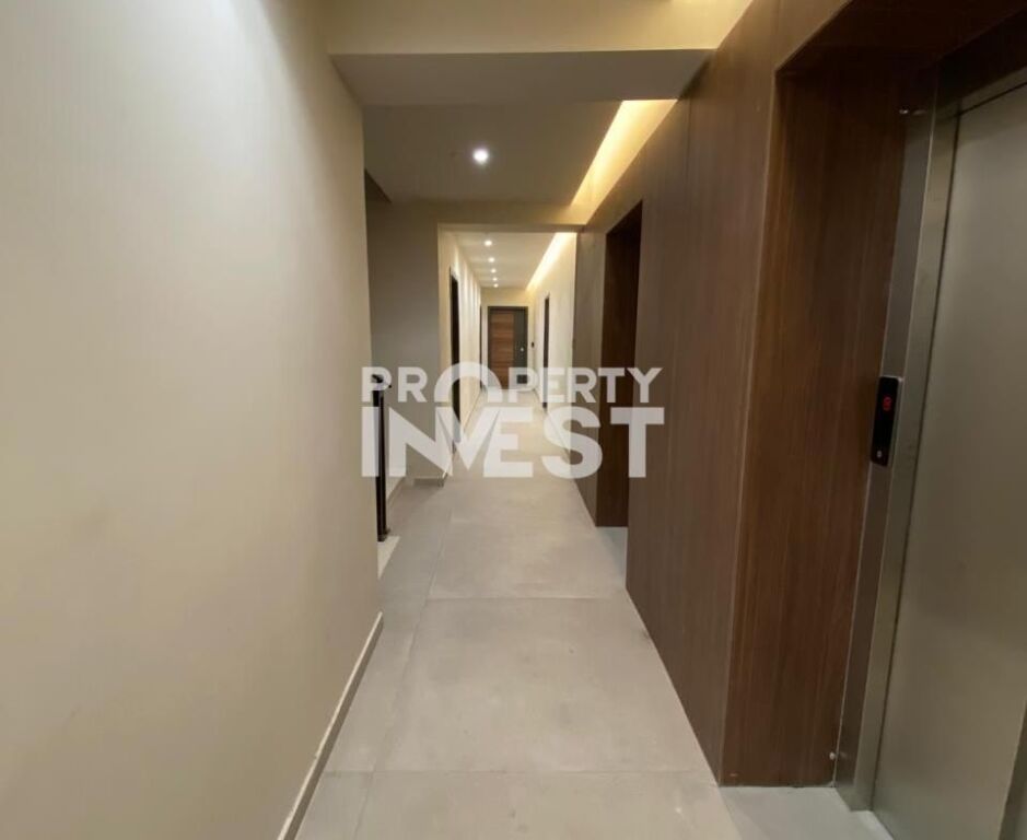 Ambient zyrash me qira tek Myslym Shyri