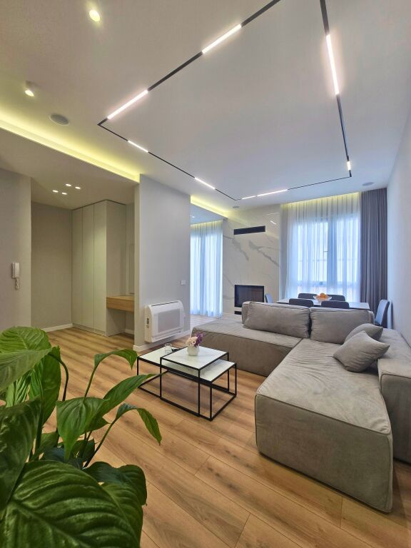 Apartament për qera