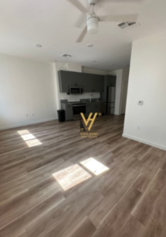 OFFICE 76 M2 FOR RENT IN YZBERISHT 40,000 LEKE