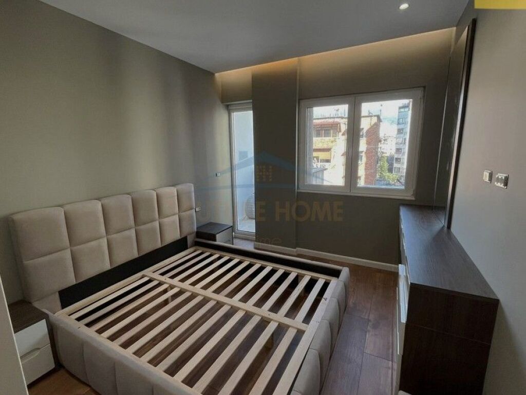 For sale, Apartment 1+1, Mine Peza, Tirana