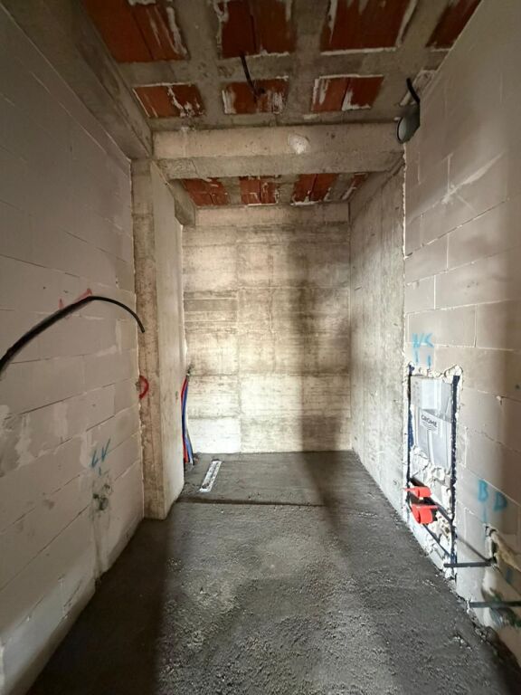 🏠 Shitet vile 3 Kateshe te Rolling Hills Liqeni