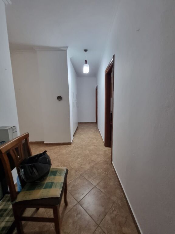 APARTAMENT 2+1 ME QERA – LIQENI I THATE, TIRANË