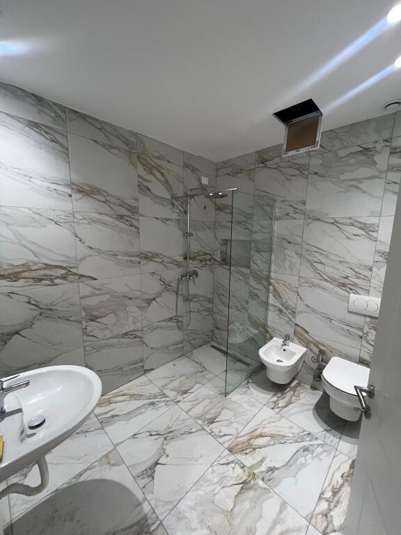 Appartamento in vendita