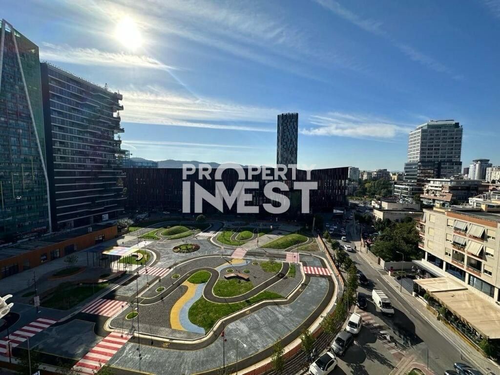 Shitet Apartament 2+1,prane Stadiumi Air Albania dhe Parku i Madh i Liqenit