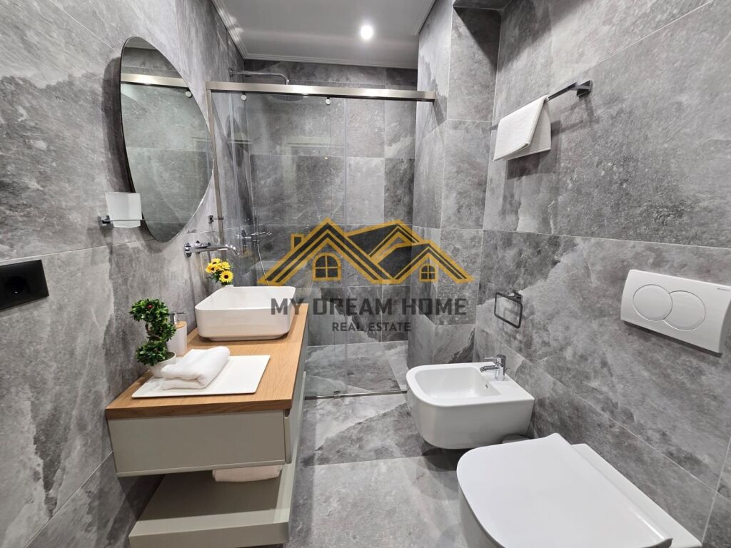 VENDESI APPARTAMENTO 1+1 SPIAGGIA VICINO HOTEL ADRIATIK!