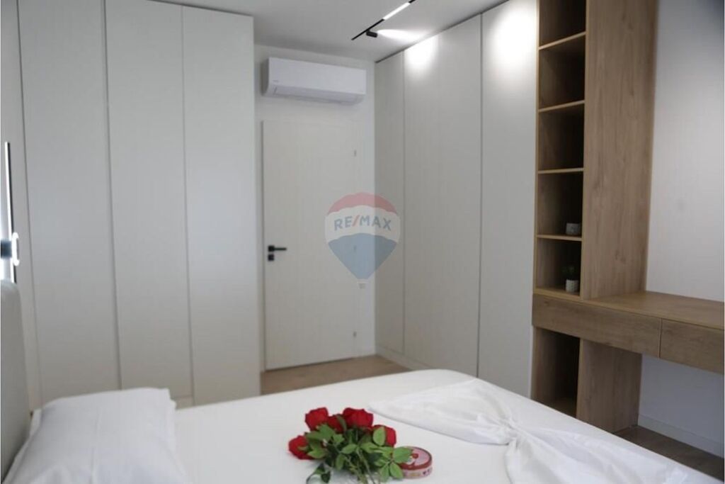 Appartamento - In Affitto - Zogu I Zi, Tirana