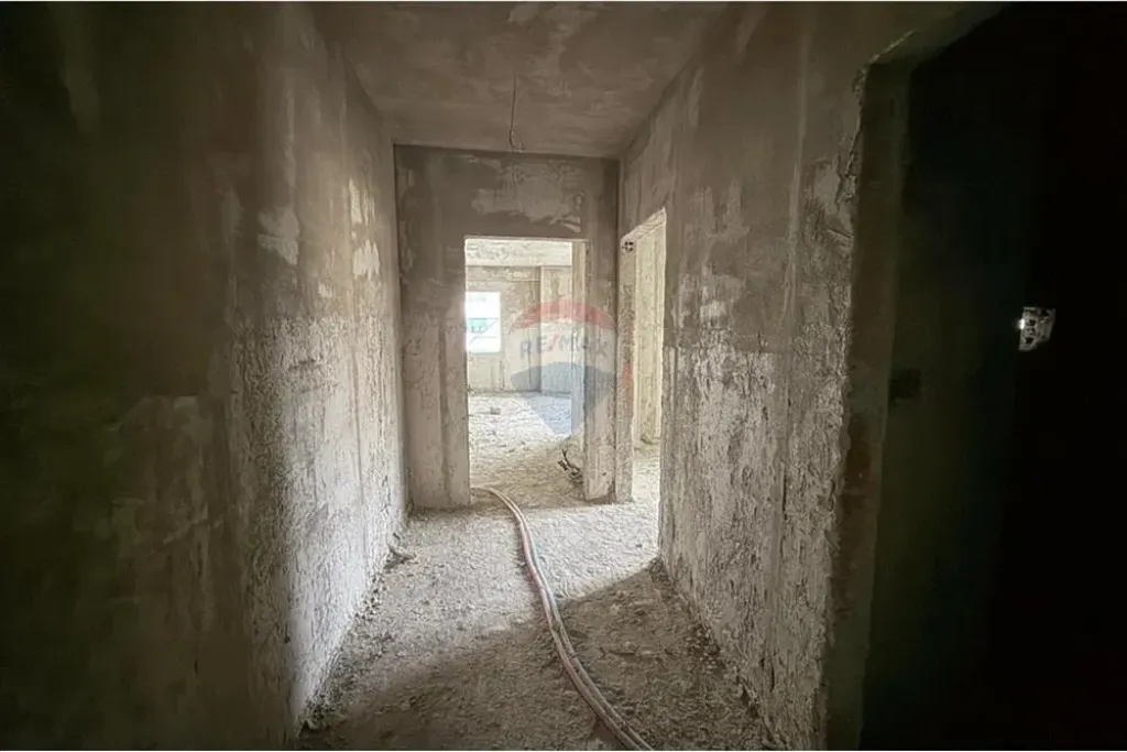 Shesim apartament 3+1+2 në zonën Don Bosco, pranë Rezidencës Mara.