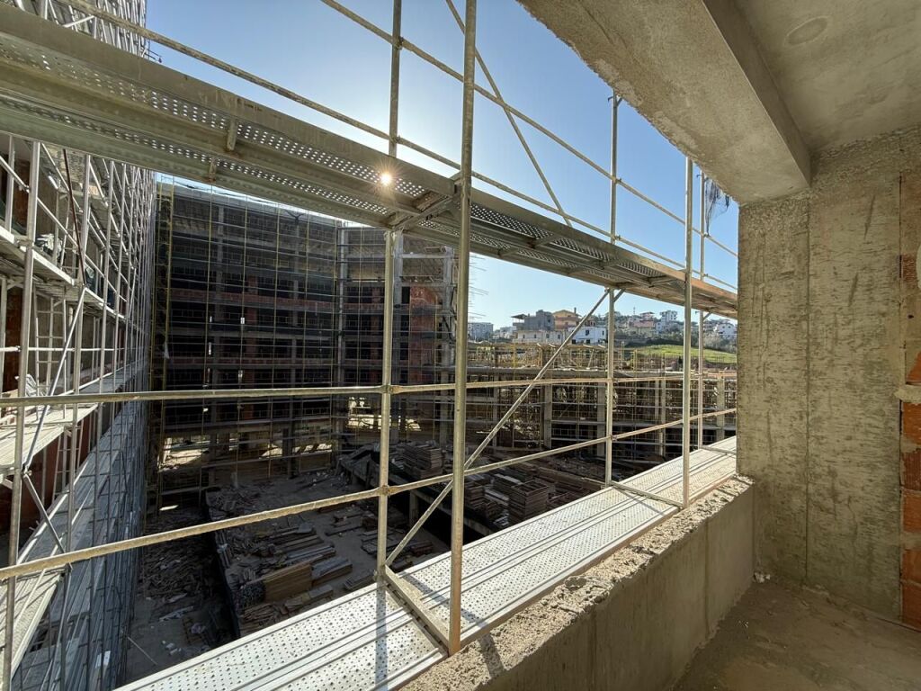 Shitet Apartament 2+1 ne Shkozë, Tiranë.