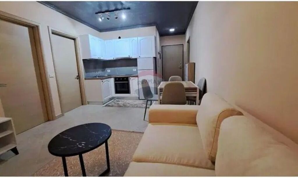 Appartamento 2 + 1 in affitto vicino alla Procura di Tirana