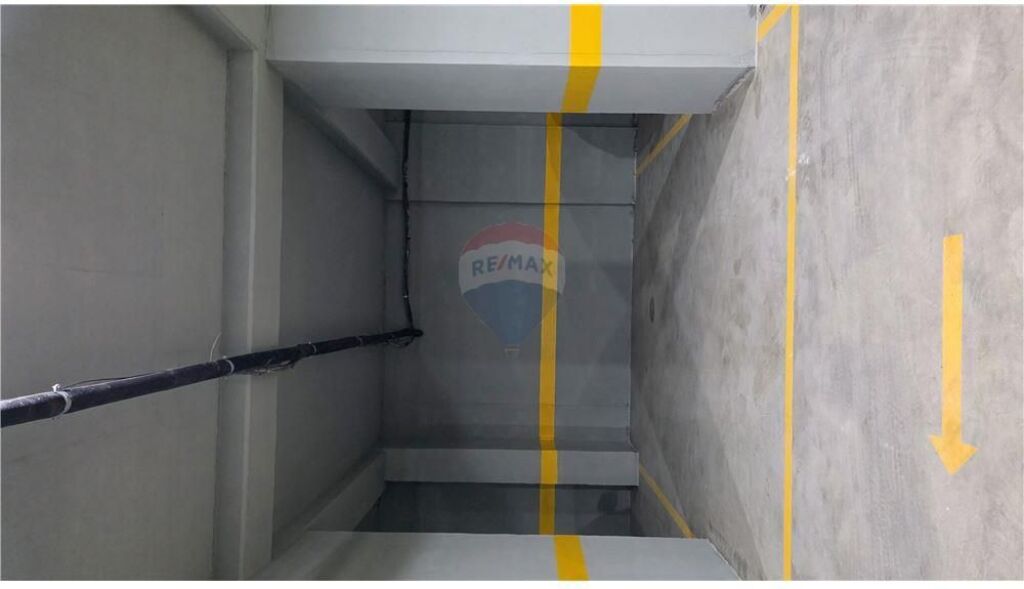 🚨 OKAZION NË SHITJE NË Lungomare!
