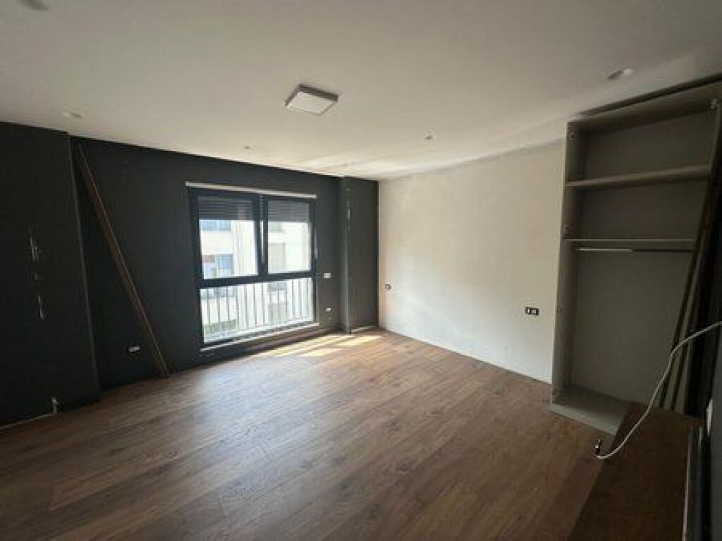 SHITET APARTAMENT 2+1,LIQENI I THATE