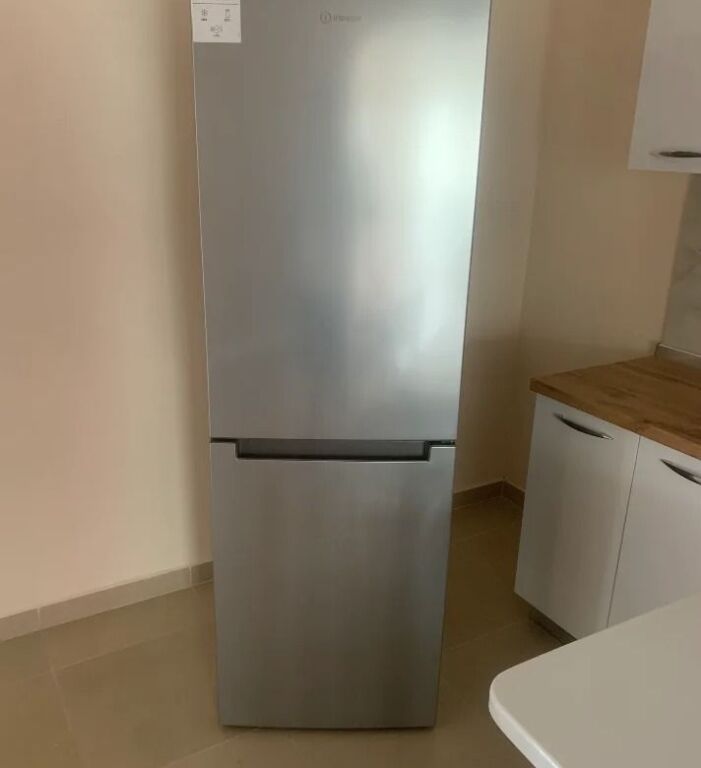 Rent | Apartment 2 + 1 + Balcony | United School | 450 €/month