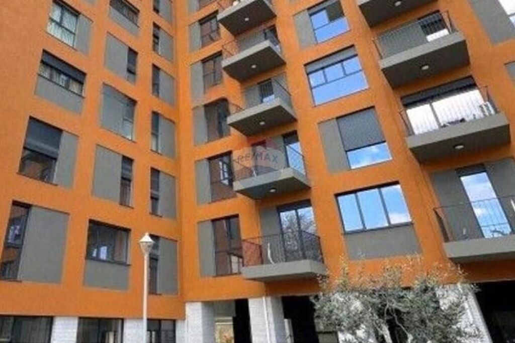 Apartament 2+1+2 për shitje tek ASL 1