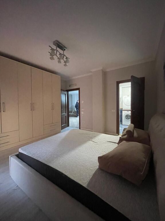 Apartament per shitje 2+1+2 te kompleksi Kolombo