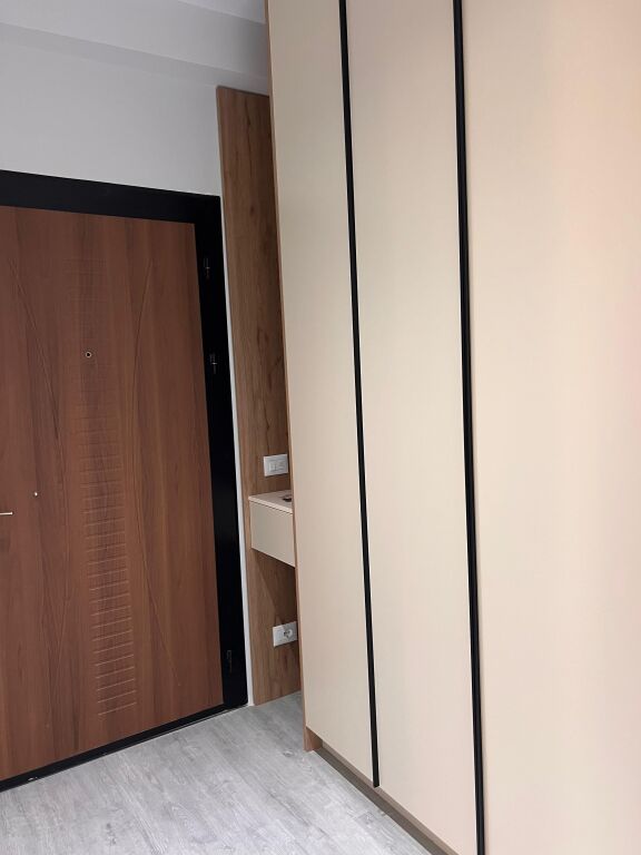 Jepet Me Qera Apartament 2+1+2 Tualete + 1 Post Parkimi + 1 Ballkon