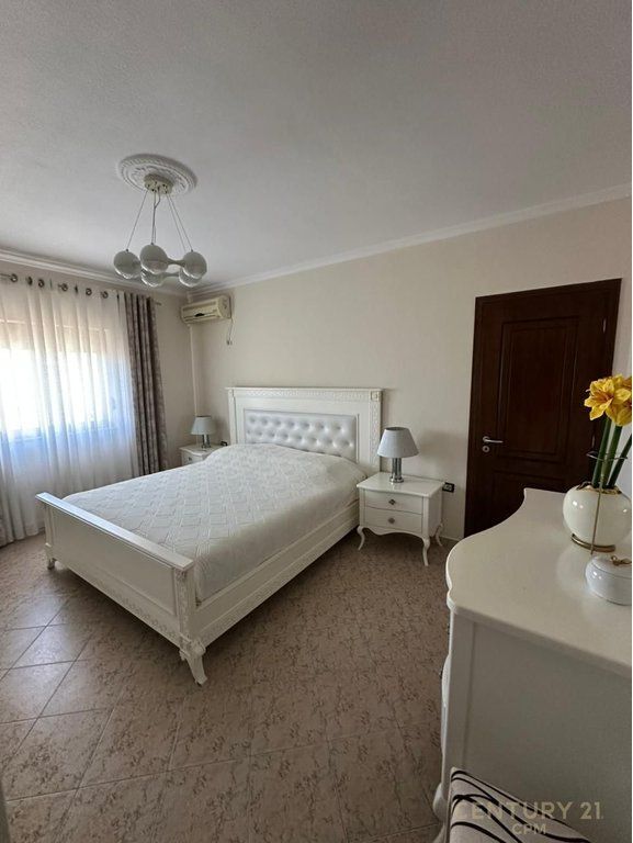NE XHAMLLIK SHESIM APARTAMENT 2+1+STUDIO+LAVANTERI