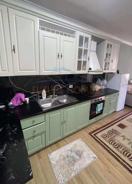 Shitet Apartament 1+1,Misto Mame,Tirane.