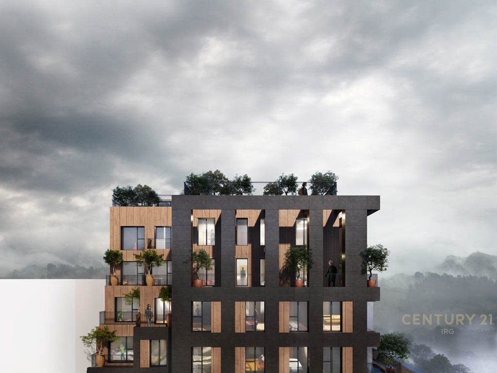 SHITET APARTAMENT 3+1+2 TEK SHESHI SKENDERBEJ