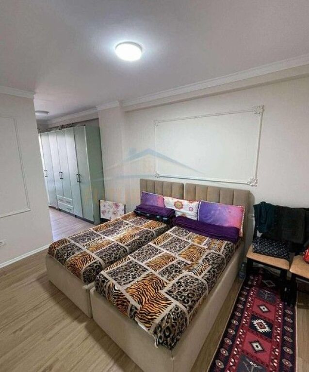 Shitet Apartament 1+1,Misto Mame,Tirane.