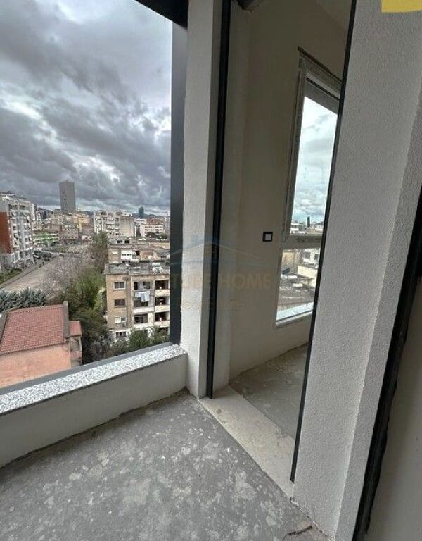 Shitet, Apartament 2+1, Ali Demi