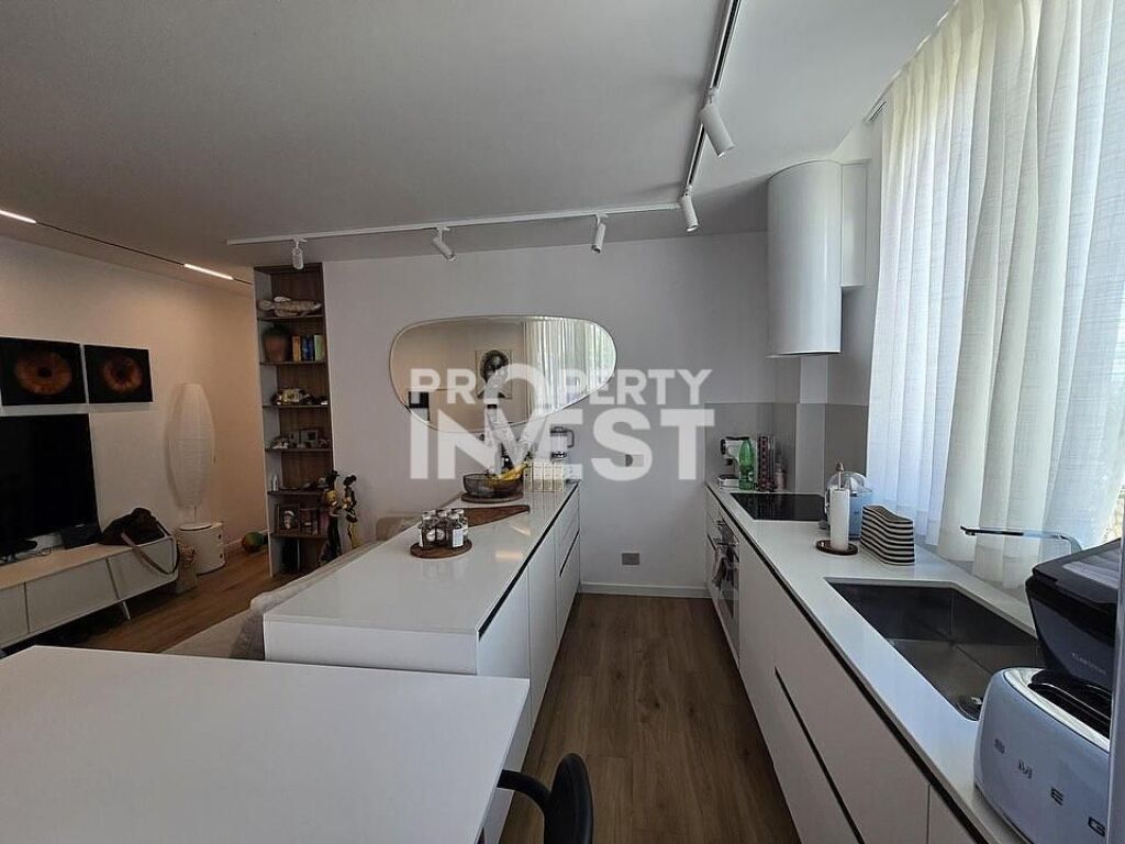 Shitet Apartament 3+1 Green Coast, Palase Dhermi