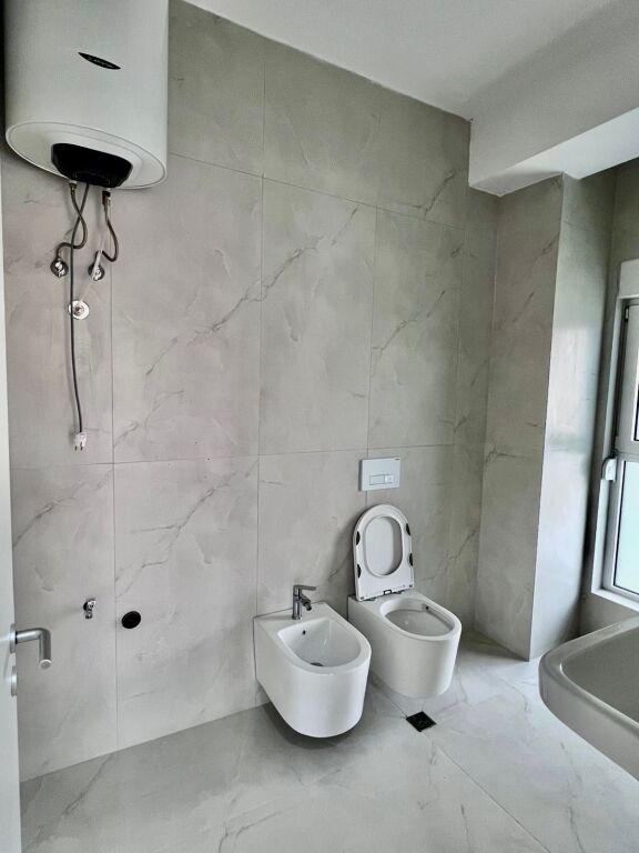 Affittasi 1+1 nel Complesso Mangalem/Ali Dem 35.000Leke