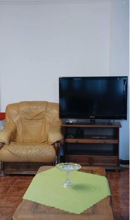 🏢 SHITET APARTAMENT 2+1 TEK ZOGU I ZI, PRANË RING CENTER