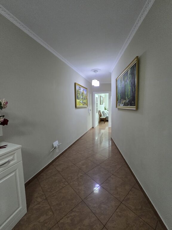 Apartament me qera 2+1 ne Qender