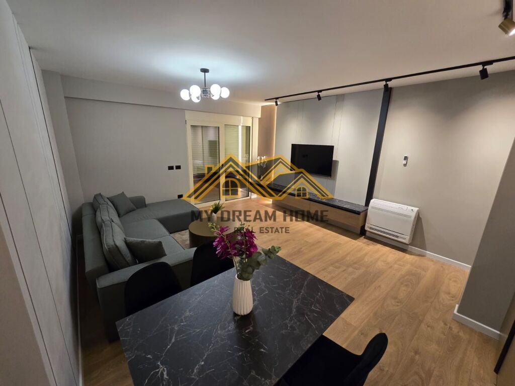 VENDESI APPARTAMENTO 1+1 SPIAGGIA VICINO HOTEL ADRIATIK!