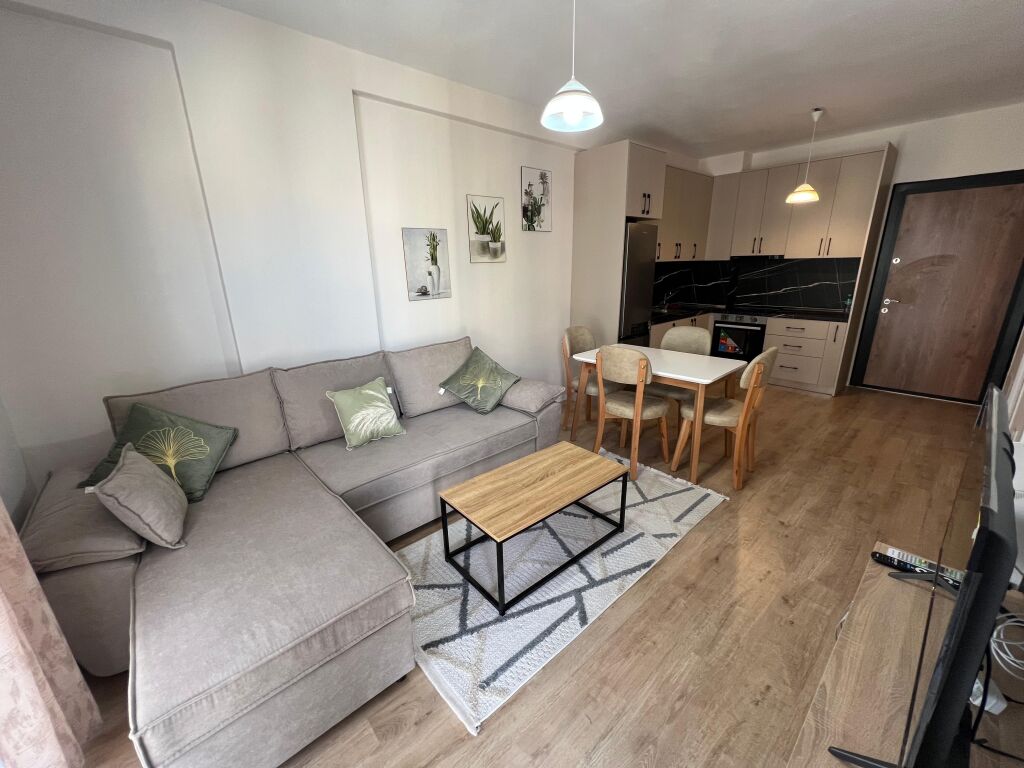 APARTAMENT 1+1 ME QERA UNIVERS CITY TIRANE