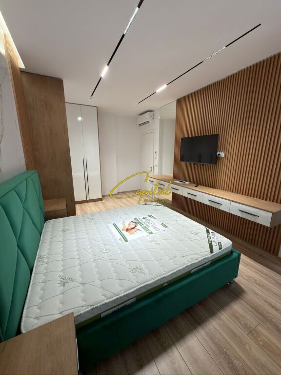 APPARTAMENTO IN AFFITTO 2+1 COMUNE DI PARIGI 1.200 EURO