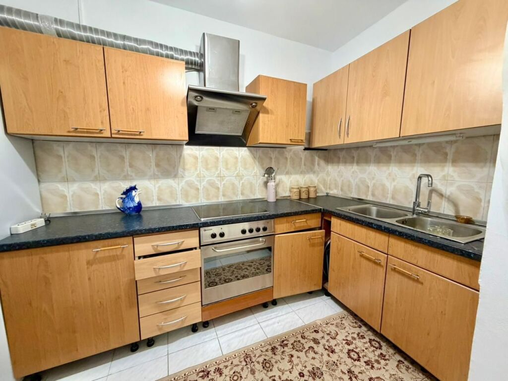 Apartment 2+1 for rent in Yzberisht