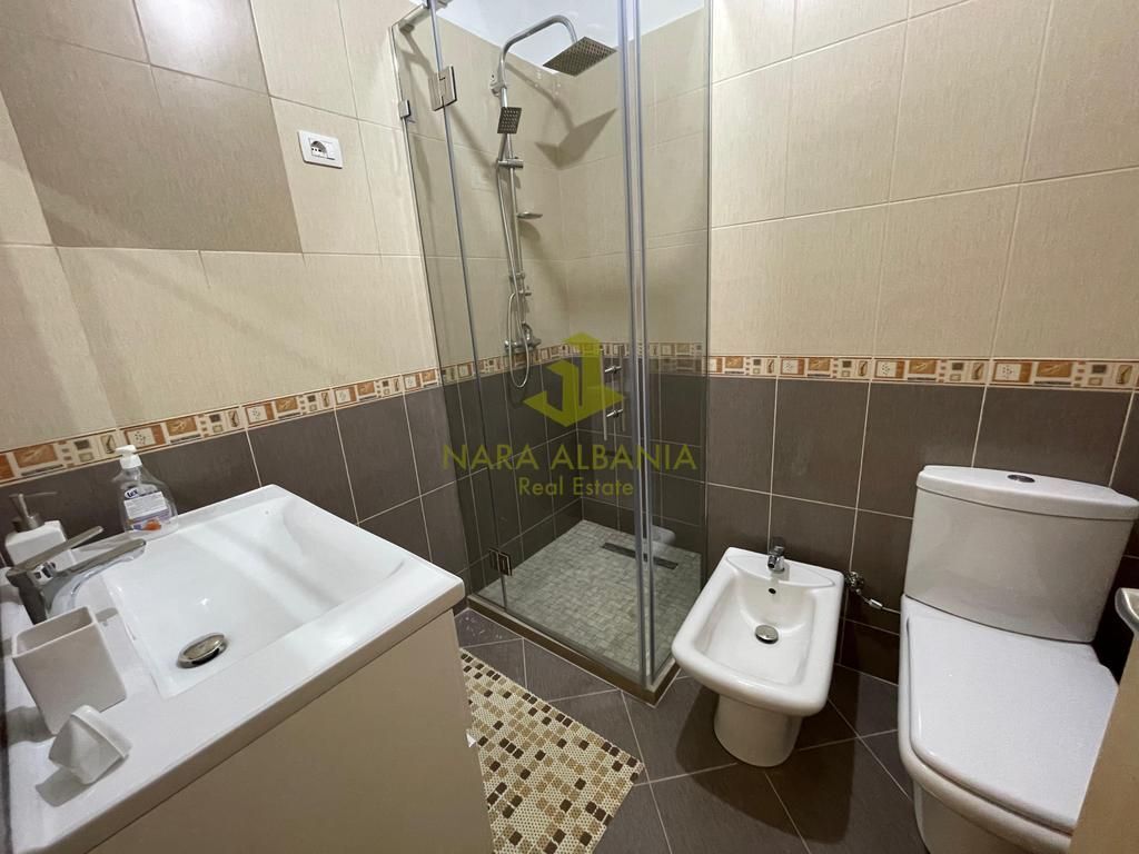 Apartment 2+1+2 for rent on Gramoz Pashko Street